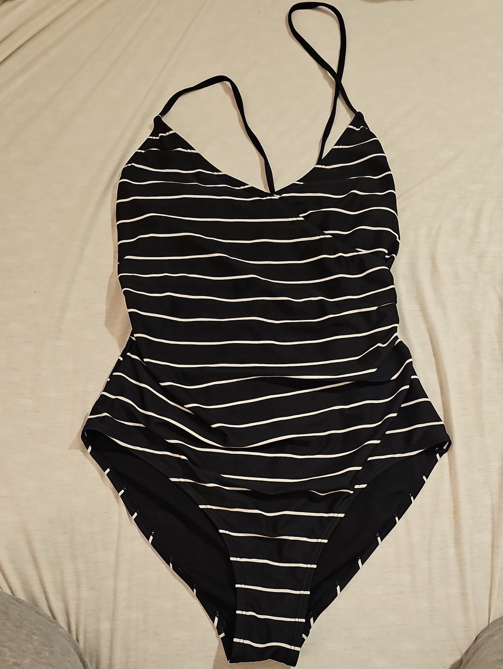 GAP body Black & White Striped  One-Piece Swimsuit Excellent Condition Medium